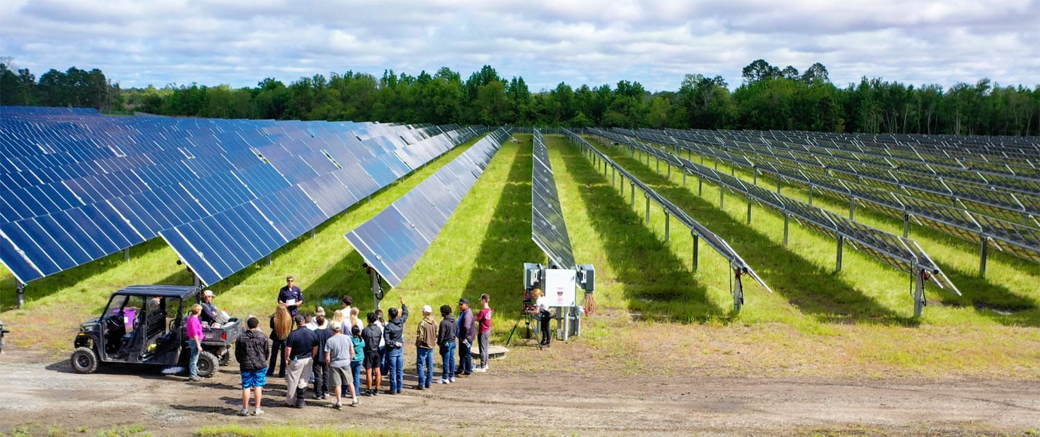 Students at the Snipesville Solar Ranch